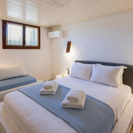 Blue Greens 别墅 Páros